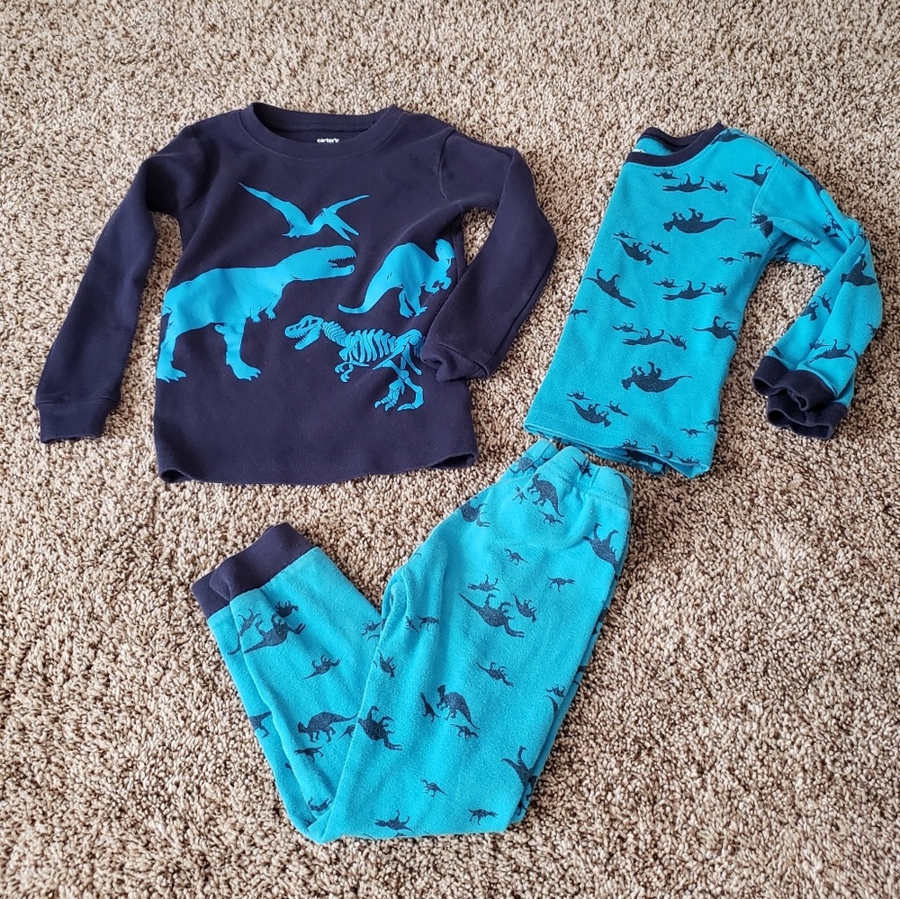Boys dino pj set